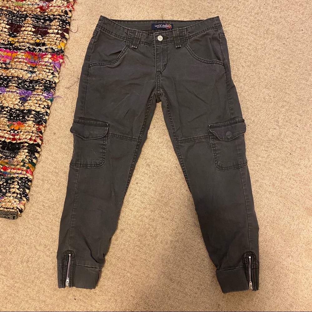 Levi’s Cargo/Utility Pants